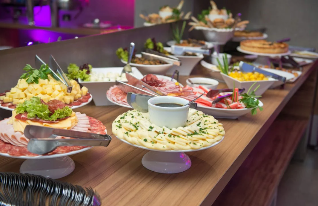 RETOUR DE NOCE AVEC PRESTATION DE SERVICE